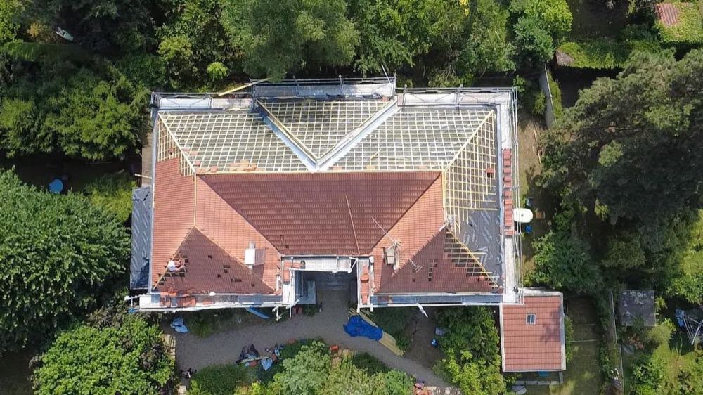Toiture neuve vue du ciel, Entreprise Lobry